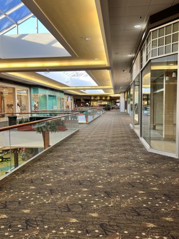 Von Maur closes its Valley West location ahead of move to Jordan Creek 