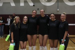 The seniors smile for a picture. 
L-R: Elly Alessio, Addi Alessio, Ava Groeteke, Ellie Muller, Tessa Holtorf, and Marion Boot