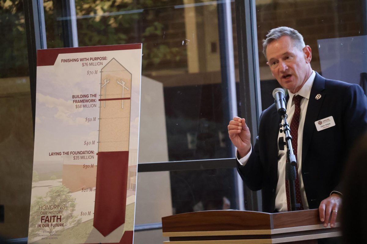 Dr. Dan Ryan explains the proposed plan of renovations on Dowling. 